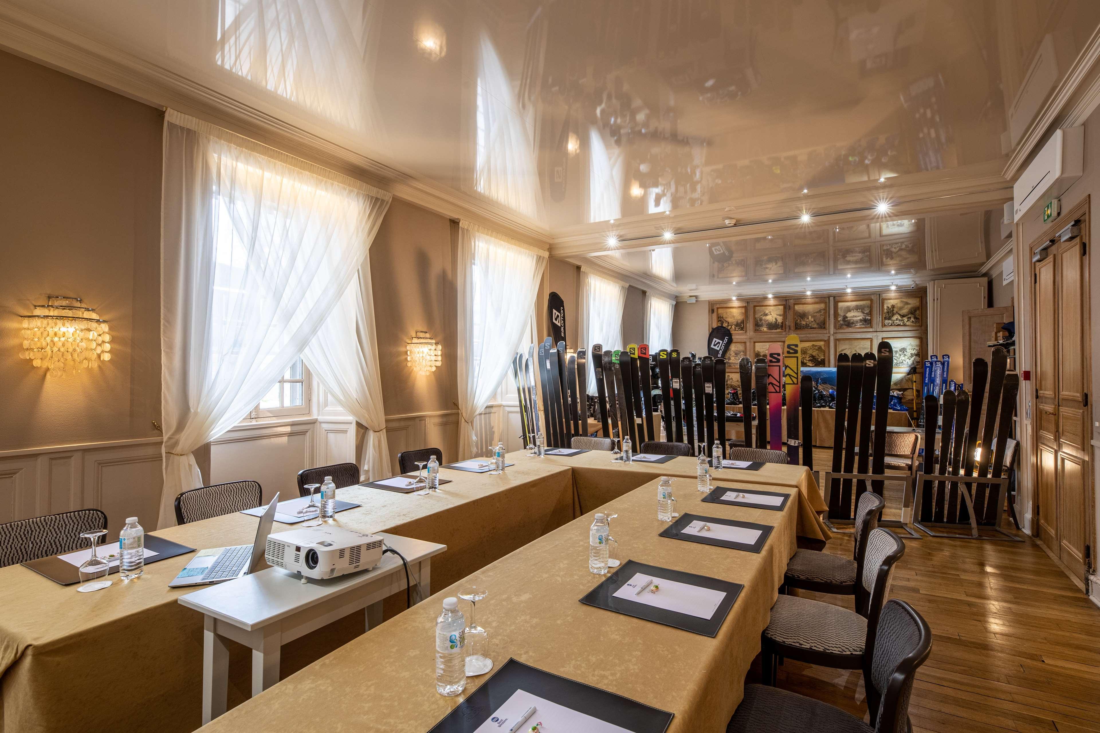 Best Western Grand Hotel De Bordeaux Aurillac Kültér fotó