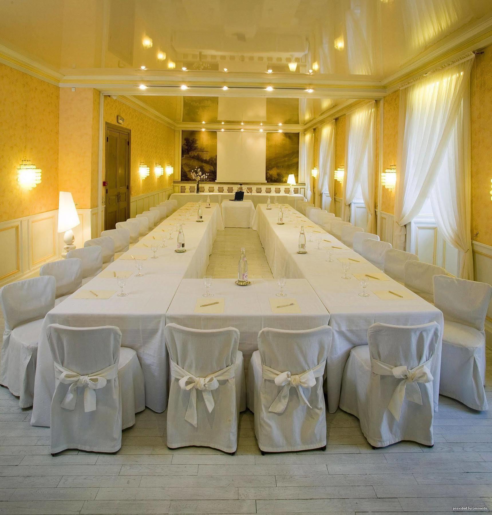 Best Western Grand Hotel De Bordeaux Aurillac Létesítmények fotó